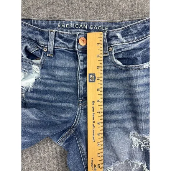 376 American Eagle Tomgirl Jeans Women's 4 Destroyed Blue Denim Button Fly Mid - Picture 5 of 10